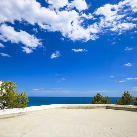 Marc Planet Costa Dorada Apartment